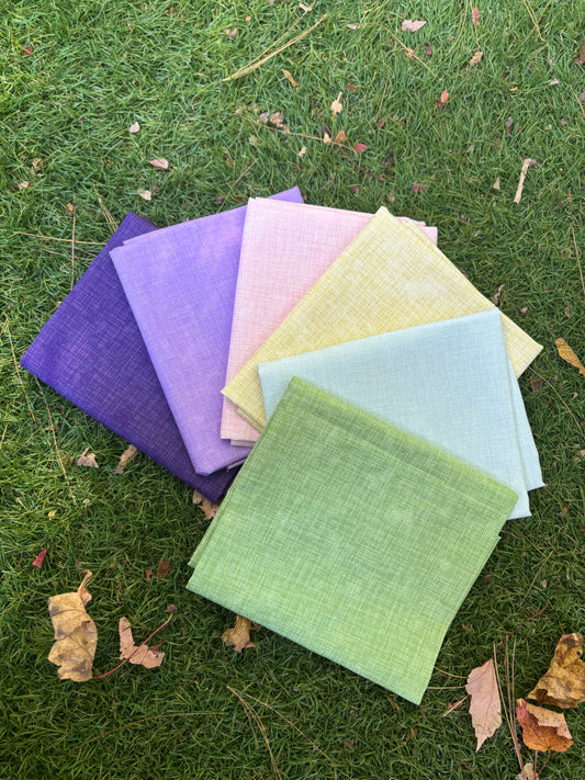 Quilters Linen by Robert Kaufman Fat Quarter Bundle