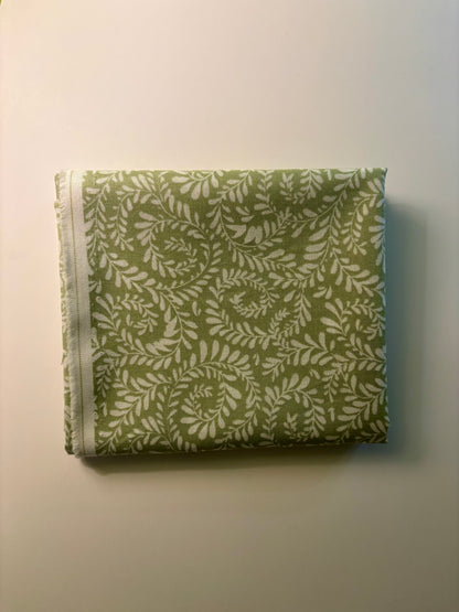 Sunflower Whispers Fat Quarter Bundle - Green