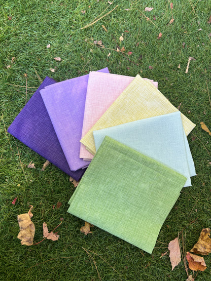 Quilters Linen by Robert Kaufman Fat Quarter Bundle