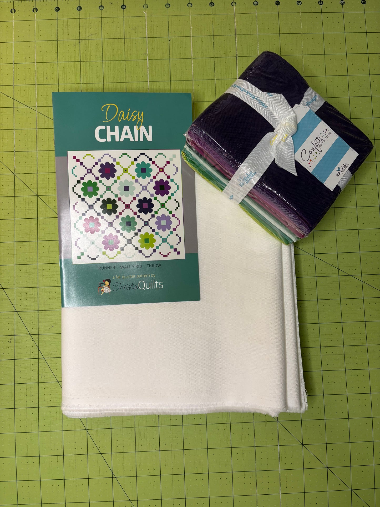 Daisy Chain Quilt Kit