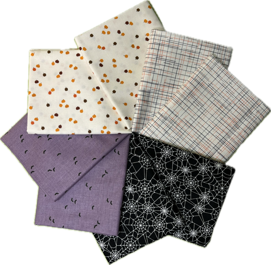Halloween Basics Fat Quarter Bundle