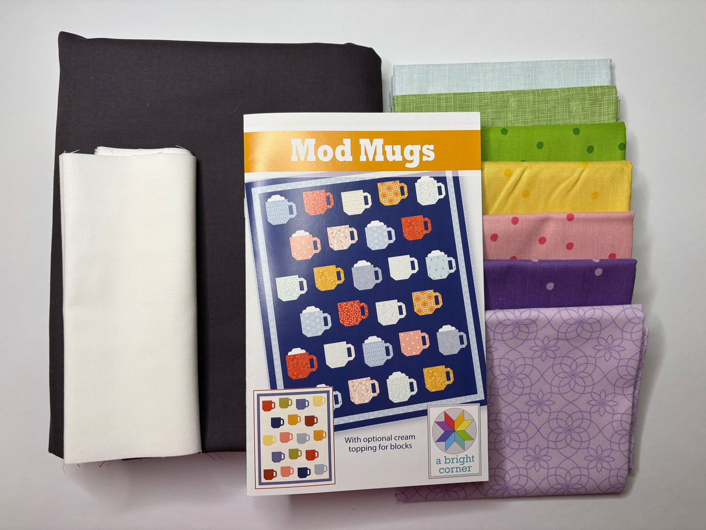 Mod Mugs Quilt Kit - Throw Size