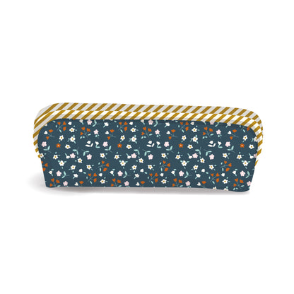 Cottage Pouch Panel by Minki Kim Kit